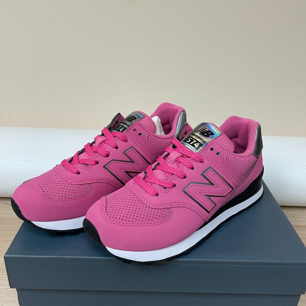 New Balance 574 Women - Pink